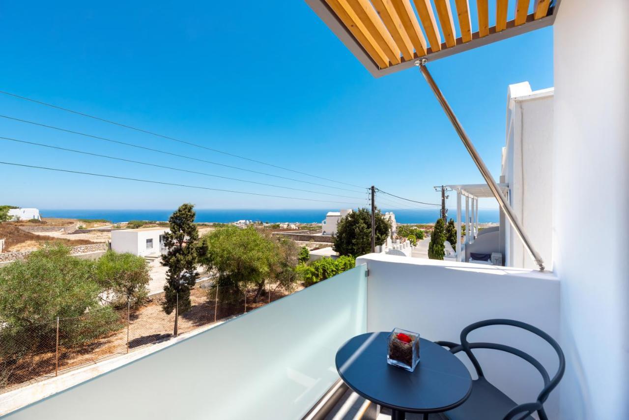 Deluxe Hotel Santorini Fira  Zewnętrze zdjęcie