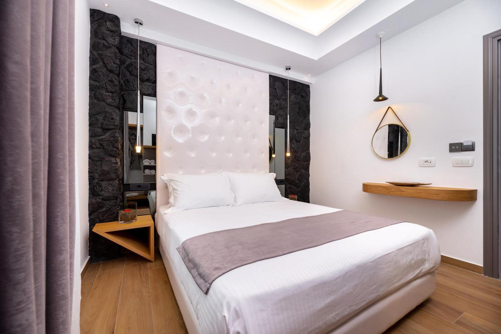 Deluxe Hotel Santorini Fira  Pokój zdjęcie